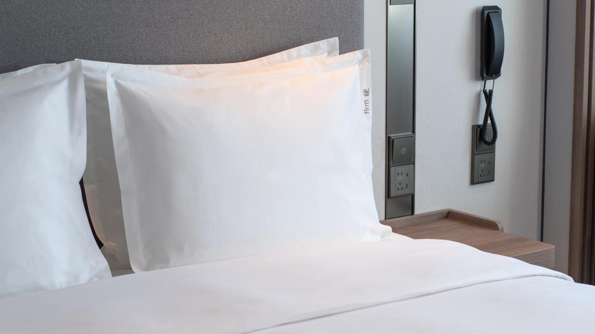 Holiday Inn Express Qingdao Shibei By Ihg Εξωτερικό φωτογραφία