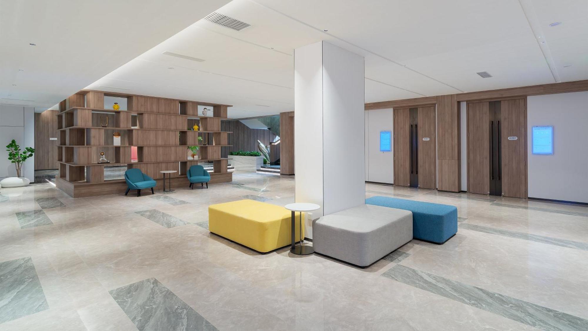 Holiday Inn Express Qingdao Shibei By Ihg Εξωτερικό φωτογραφία